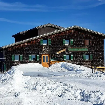 Christophorushuette Am Feuerkogel *