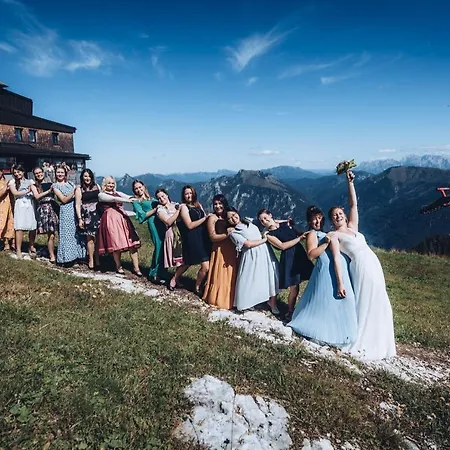 Christophorushuette Am Feuerkogel *