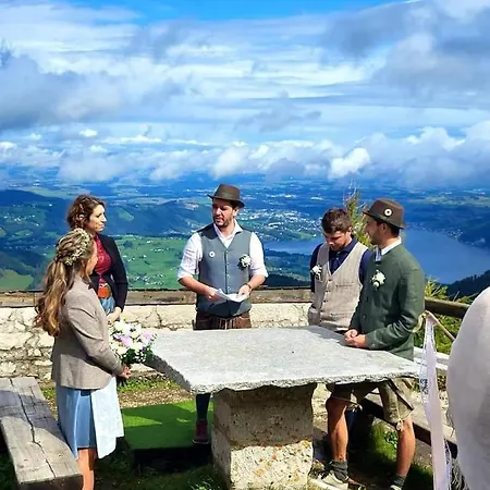 Christophorushuette Am Feuerkogel *