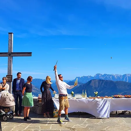 Christophorushuette Am Feuerkogel Ebensee