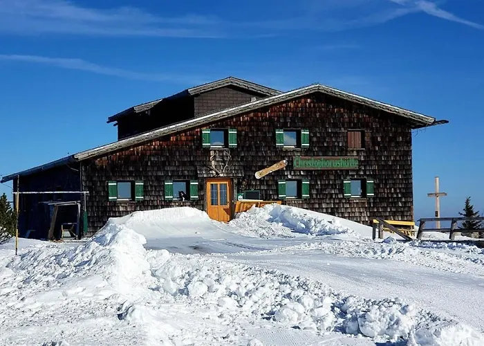 Christophorushuette Am Feuerkogel *