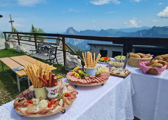 Christophorushuette Am Feuerkogel *